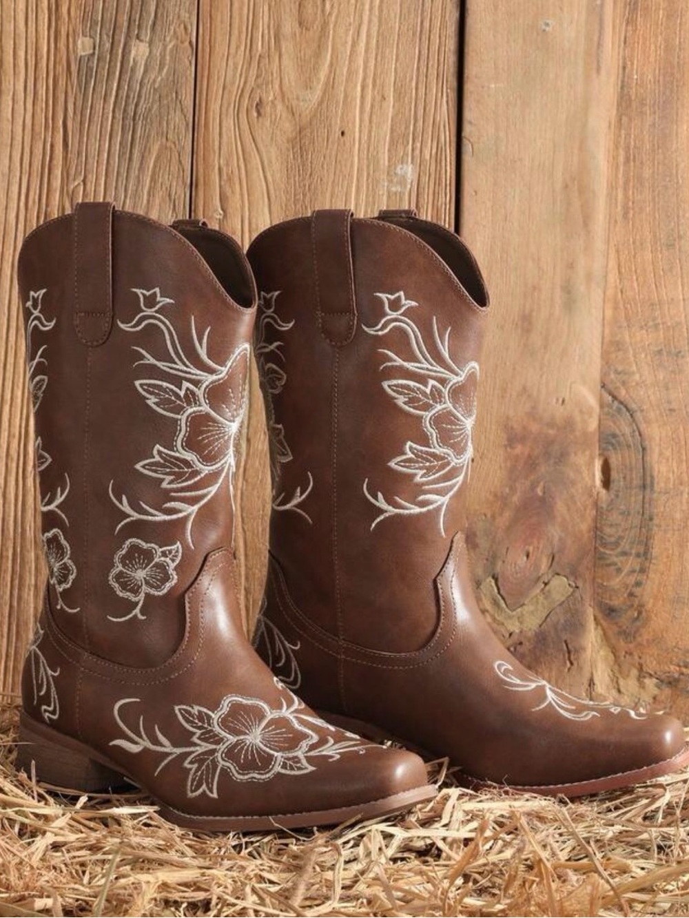 Women's Western Embroidered Mid calf Square Toe Boots Coffee Brown New in Box